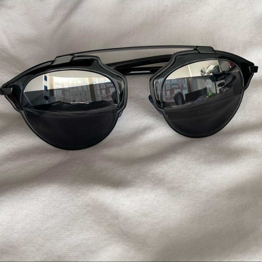 Black Gianni Venturi Sunglasses